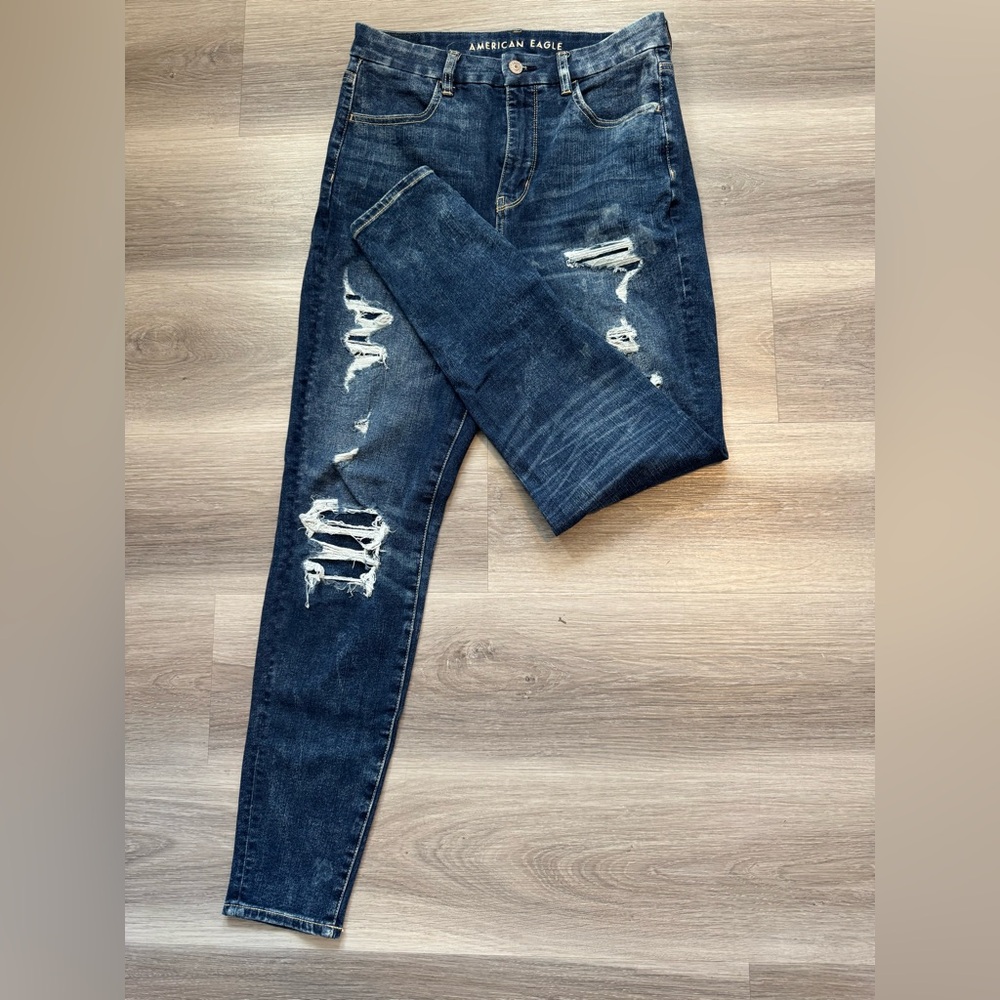 American Eagle Outfitters Blue Distressed Jeans